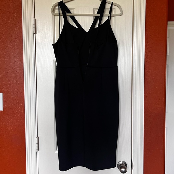 Black Dress Size Medium NWT - Picture 2 of 6